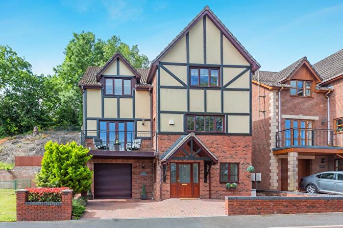 4 Bedroom Detached House For Sale In Meadow Walk, Chepstow, NP16