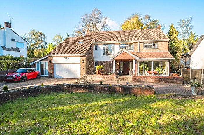 6 Bedroom Detached House To Rent In Pine Walk, Chilworth, Southampton, Hampshire, SO16