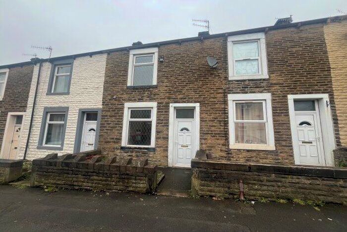 2 Bedroom Terraced House To Rent In Oak Street, Colne, BB8