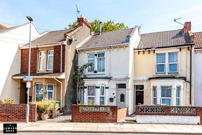 2 Bedroom Terraced House For Sale In North End Grove, Portsmouth, PO2