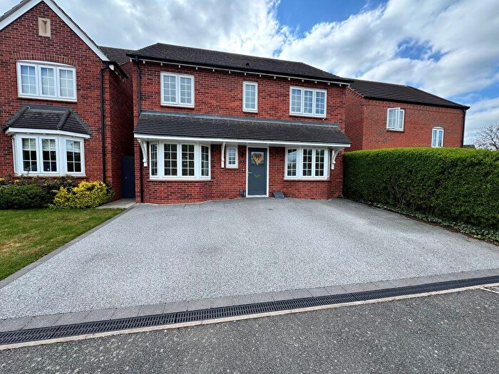 4 Bedroom Detached House For Sale In Skeggles Close, Nuneaton, CV11