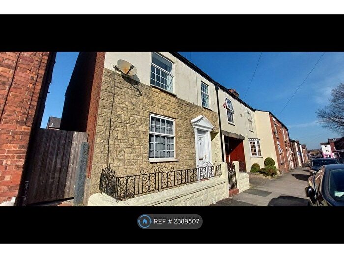 4 Bedroom Semi-Detached House To Rent In Lever Street, Hazel Grove, Stockport, SK7