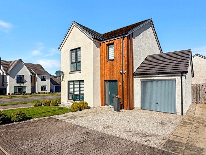 4 Bedroom Detached House For Sale In Duffus Crescent, Elgin, IV30