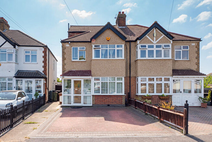 4 Bedroom Semi Detached House For Sale In Northfield Crescent, Cheam, Sutton, SM3