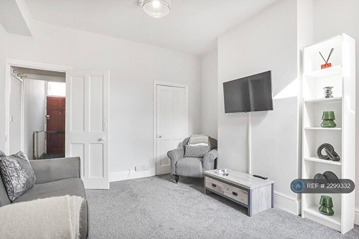 4 Bedroom Terraced House To Rent In Broomfield Road, Coventry, CV5