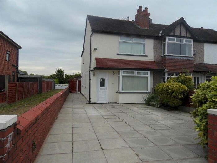 3 Bedroom End Of Terrace House To Rent In Guildford Road, Southport, PR8
