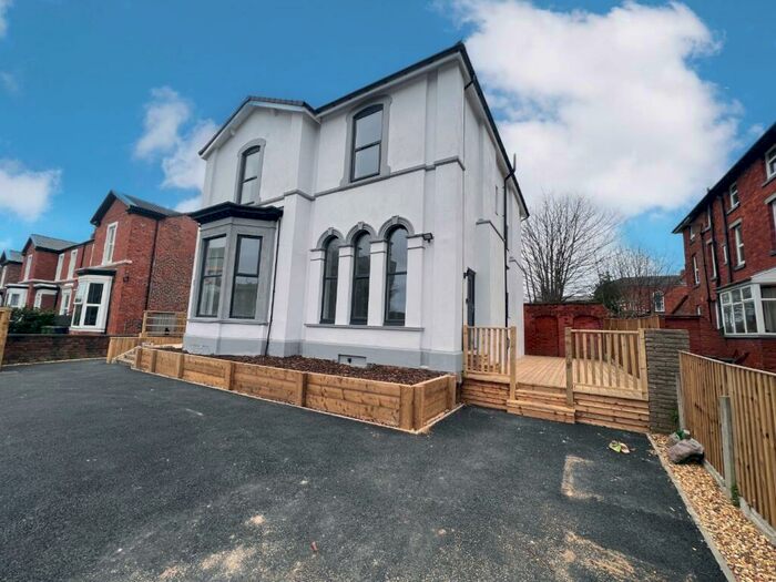 1 Bedroom Apartment To Rent In Church Street, Southport, Merseyside, PR9