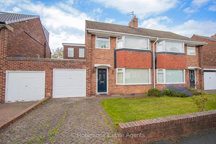 4 Bedroom Semi Detached House For Sale In Hastings Avenue, Merryoaks, Durham, DH1