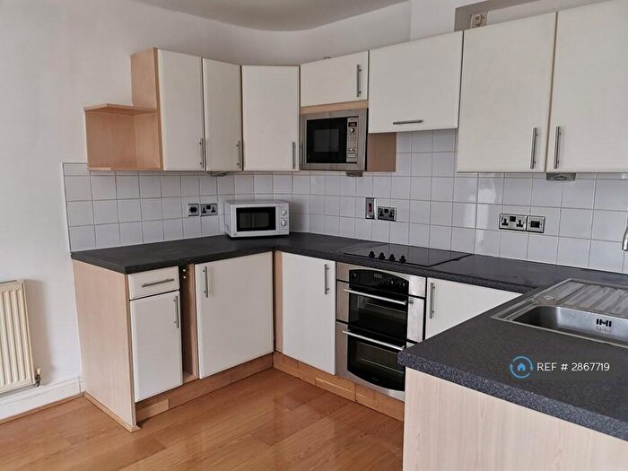 1 Bedroom Flat To Rent In Castle Hill, Reading, RG1