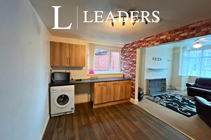 2 Bedroom Flat To Rent In Lumley Avenue, Skegness, PE25