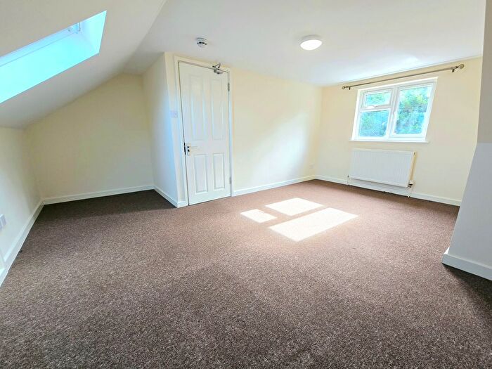 Studio To Rent In Perry Mead, Bushey, WD23