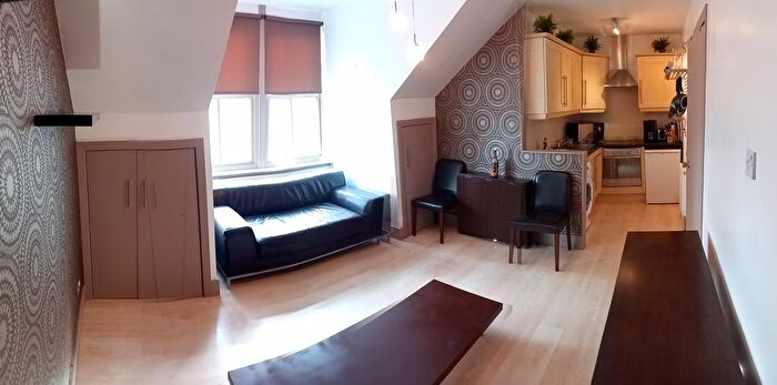1 Bedroom Flat To Rent In Spa Street, Aberdeen, AB25