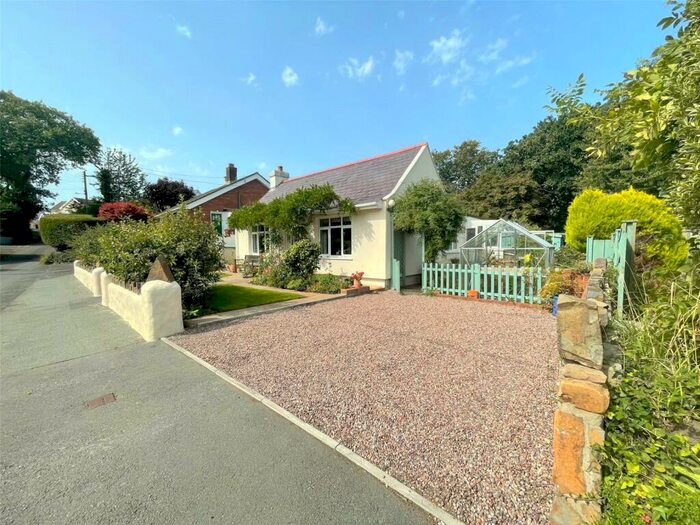 4 Bedroom Detached House For Sale In Lower Quay Road, Hook, SA62