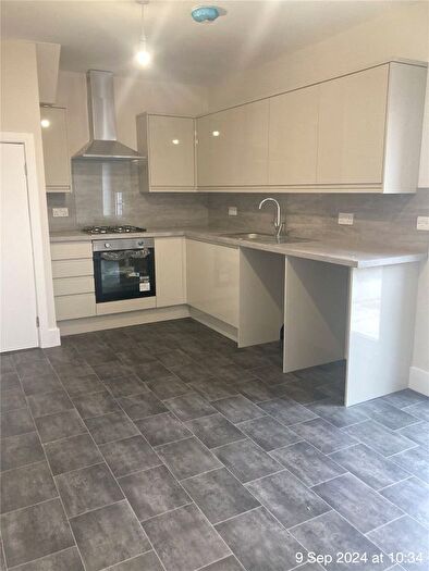 3 Bedroom Semi-Detached House To Rent In The Drive, Collier Row, Romford, RM5