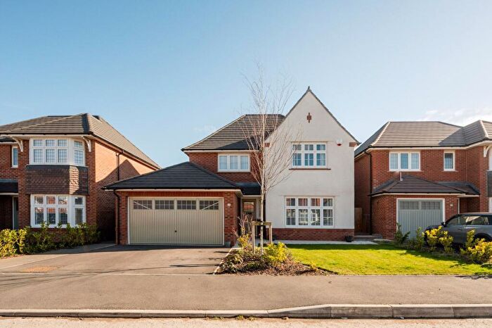 4 Bedroom Detached House For Sale In Hesketh Road, Burscough, L40