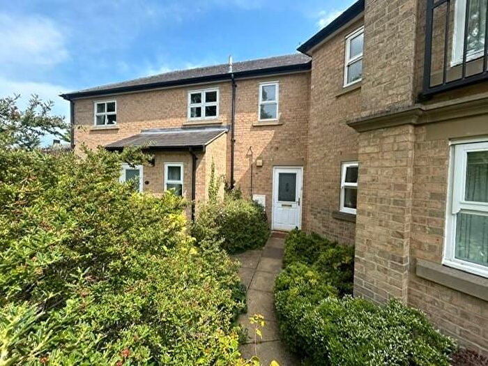 2 Bedroom Flat For Sale In Blue Bridge Lane, York, YO10