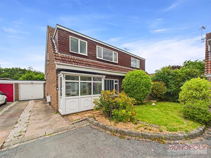 4 Bedroom Detached House For Sale In Greenway, Farndon, CH3