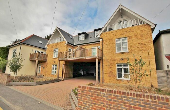 2 Bedroom Flat To Rent In Worton Road, Isleworth, TW7