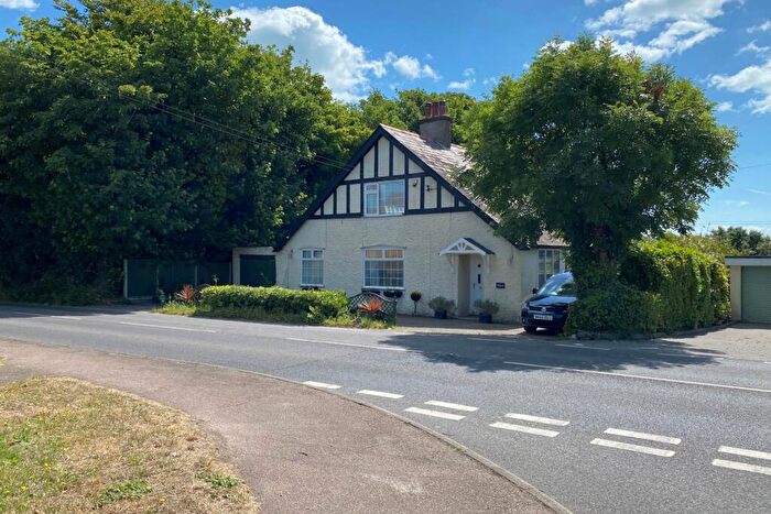 3 Bedroom Detached House For Sale In Dover Road, Ringwould, CT14