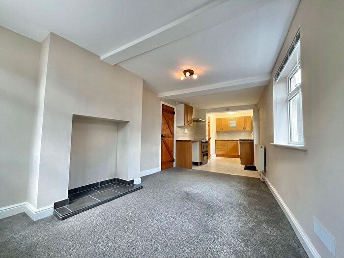 2 Bedroom Detached House For Sale In High Street, Kingsley, ST10