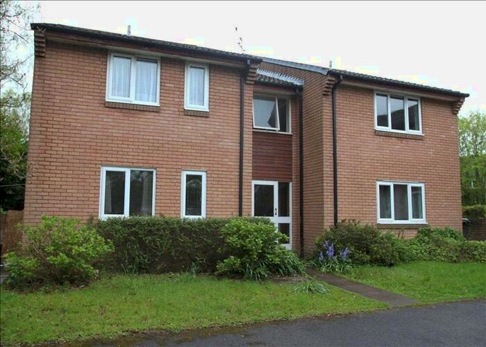 Apartment To Rent In Cheviot Way, Verwood, Dorset, BH31
