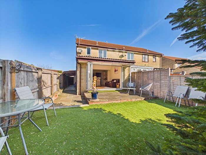 3 Bedroom End Of Terrace House For Sale In Taylor Court, Worle, Weston-Super-Mare, BS22
