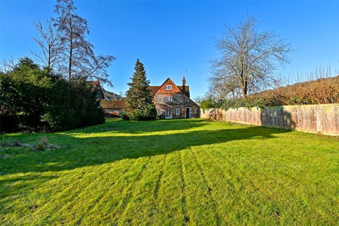 7 Bedroom Detached House To Rent In West Wycombe, High Wycombe, Buckinghamshire, HP14