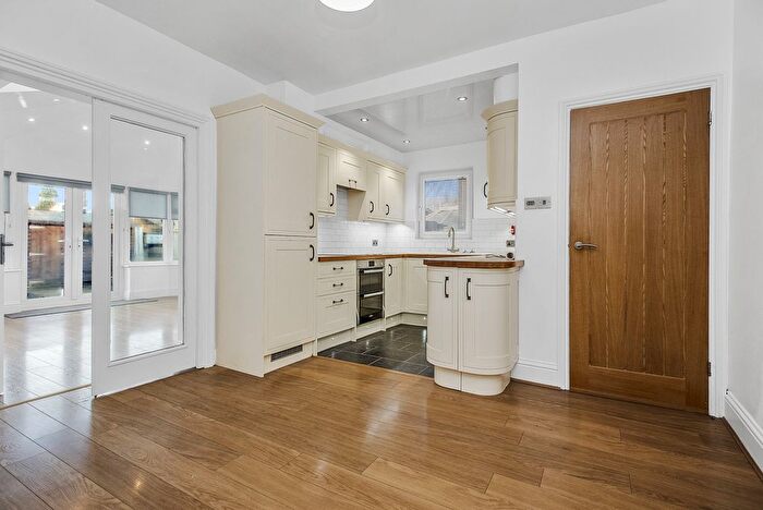 3 Bedroom Semi-Detached House For Sale In Bela Avenue, Milnthorpe, LA7