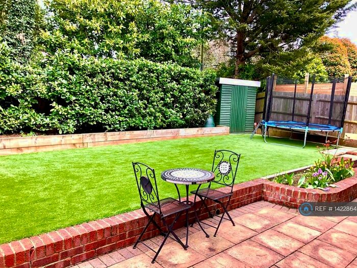 4 Bedroom Detached House To Rent In Denver Close, Petts Wood, Orpington, BR6