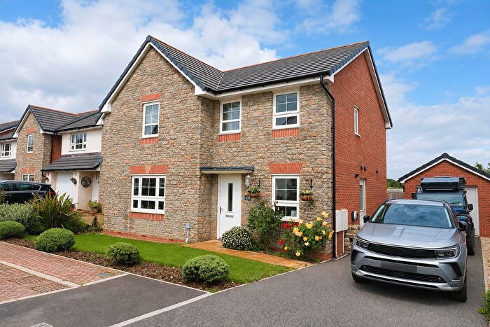 4 Bedroom Detached House For Sale In Laker Close, Wiveliscombe, Taunton, Somerset, TA4