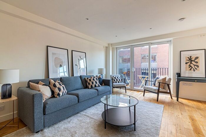2 Bedroom Flat To Rent In Jubilee Place, Chelsea, London, SW3