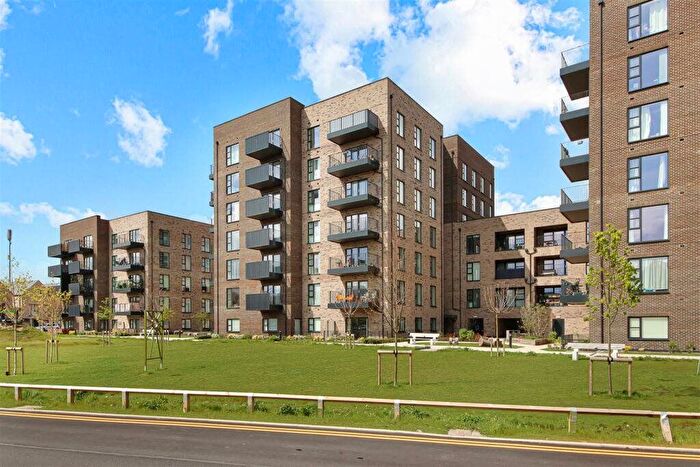 2 Bedroom Flat To Rent In Clara Rackham Street, Cambridge, CB1