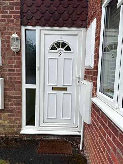 1 Bedroom Flat To Rent In Meon Close, Clanfield, Waterlooville, PO8