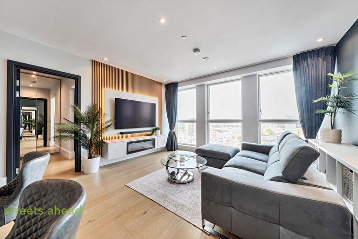 2 Bedroom Flat For Sale In High Street, Croydon, CR0