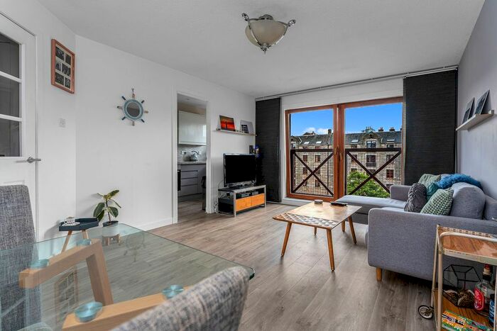 2 Bedroom Flat To Rent In Timber Bush, The Shore, Edinburgh, EH6