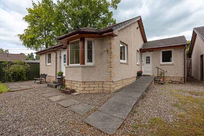 2 Bedroom Detached Bungalow For Sale In Balmoral Road, Rattray, PH10