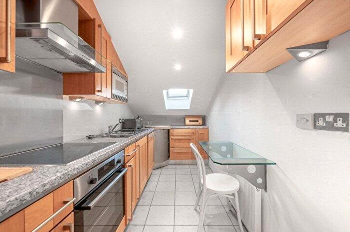 1 Bedroom Flat To Rent In Elsworthy Road, Primrose Hill, NW3