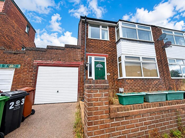 3 Bedroom Property For Sale In Hebron Street, Royton, Oldham, OL2