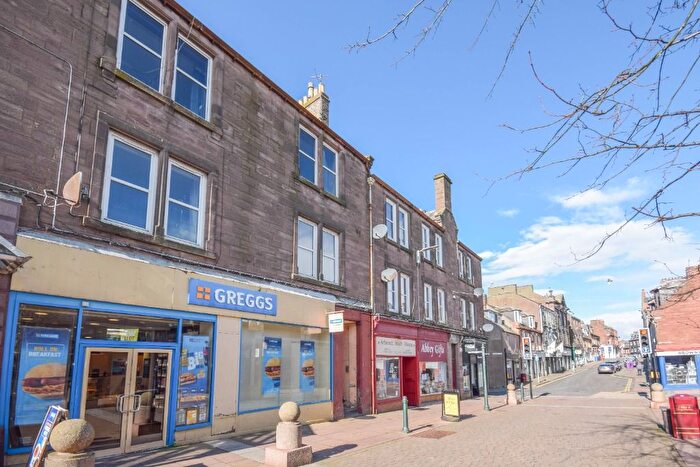 2 Bedroom Flat To Rent In High Street, Arbroath, Angus, DD11