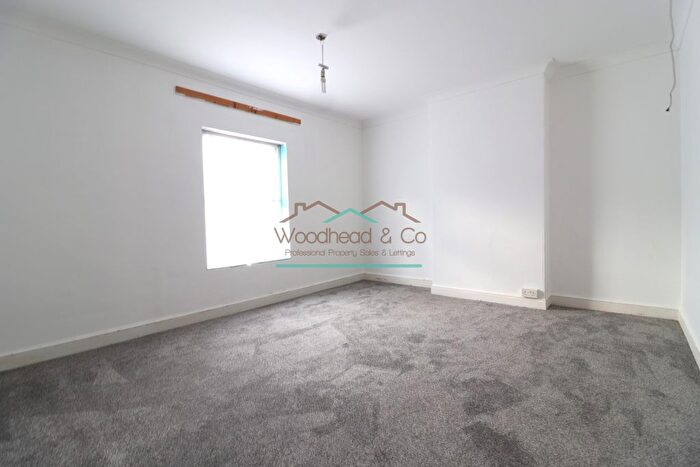 3 Bedroom Terraced House To Rent In Dayton Street, Rushden, Northamptonshire, NN10