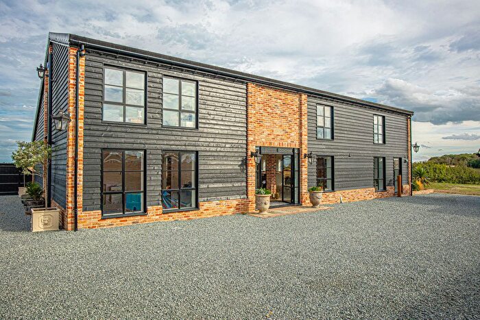 4 Bedroom Detached House To Rent In Paglesham Road, Rochford, SS4