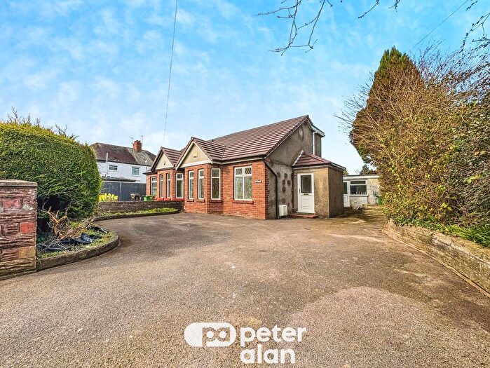 3 Bedroom Bungalow To Rent In Maplewood Avenue, Llandaff North, Cardiff, CF14