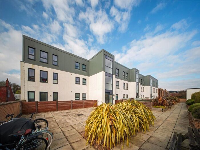 1 Bedroom Apartment For Sale In Stoddart Way, Canonmills, Edinburgh, EH7
