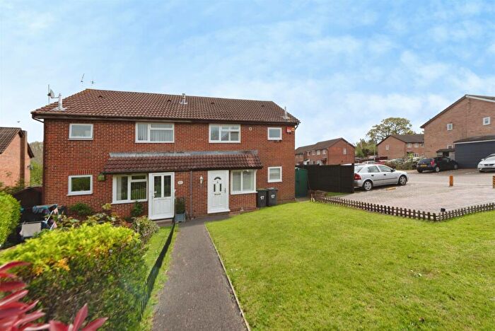 1 Bedroom Semi Detached House For Sale In Starina Gardens, Waterlooville, PO7