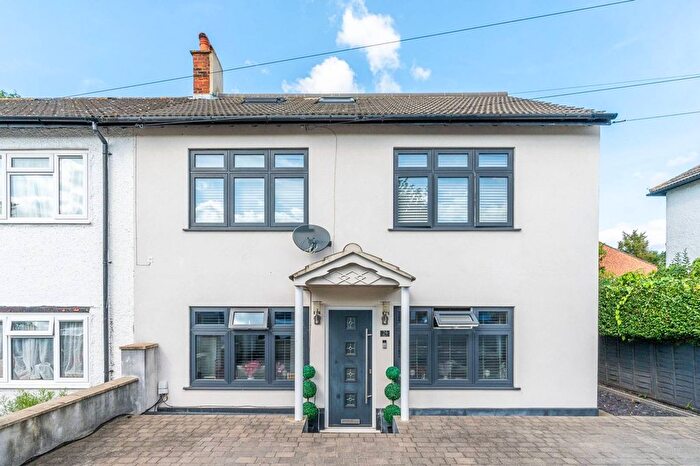 2 Bedroom Flat To Rent In Kensington Avenue, Thornton Heath, CR7