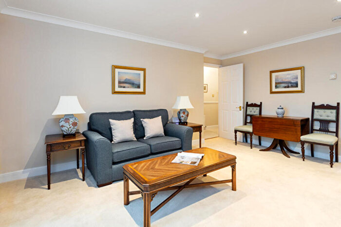 1 Bedroom Apartment To Rent In Orton Street, East London, E1W