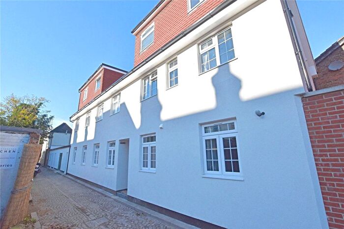 Studio To Rent In Sundridge Place, Addiscombe, Croydon, CR0