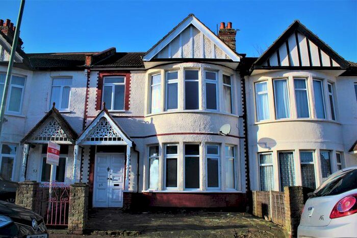 3 Bedroom Terraced House To Rent In Brightwell Avenue, Westcliff-On-Sea, SS0