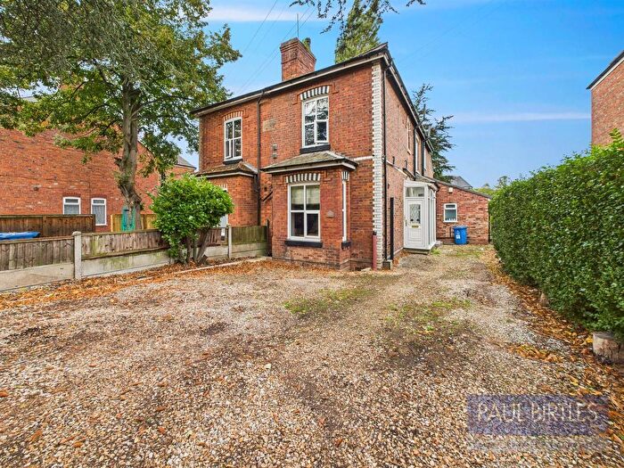 1 Bedroom Flat To Rent In Moss Vale Road, Urmston, Trafford, M41