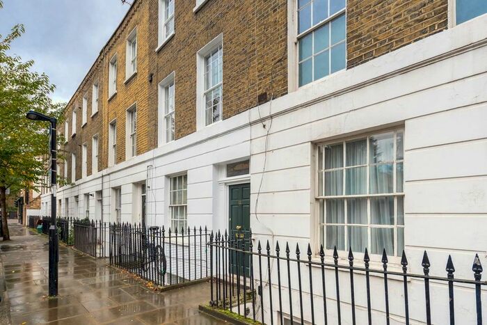 2 Bedroom Maisonette To Rent In Wharfdale Road, London, N1